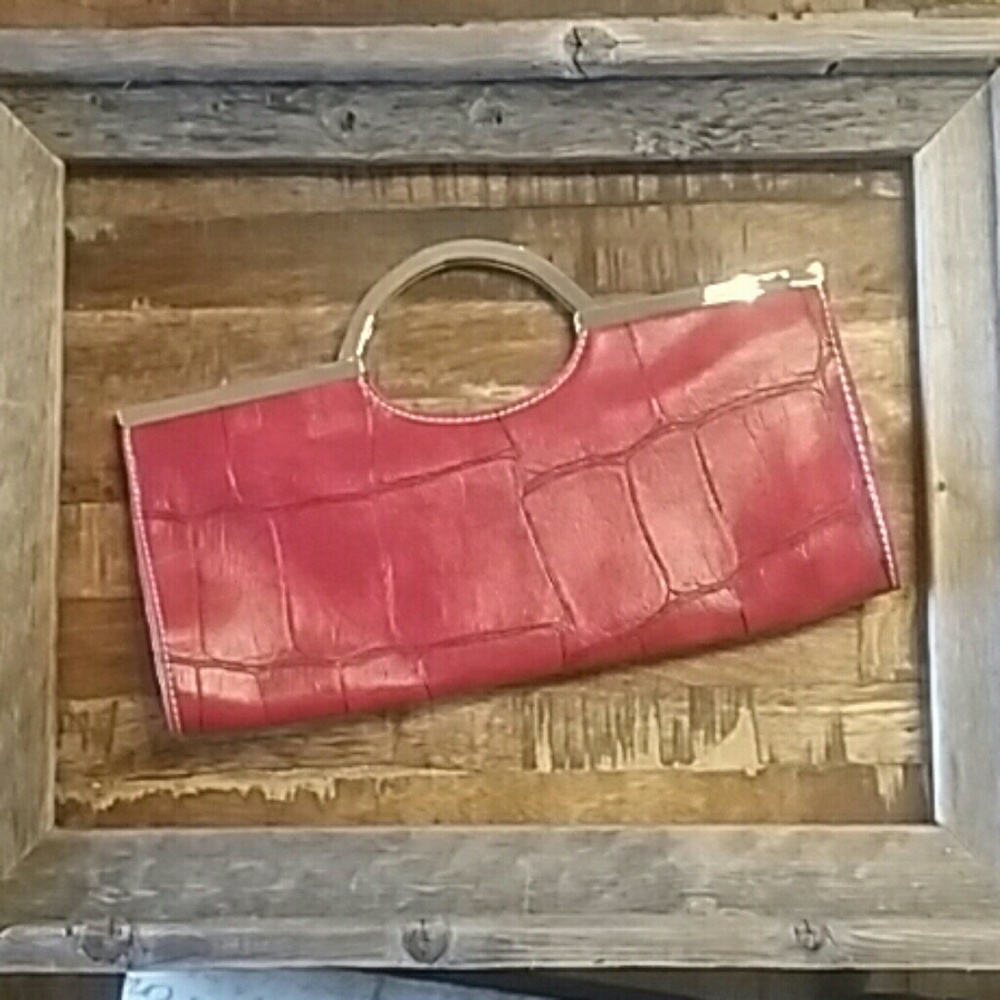 Chinese Laundry Clutch